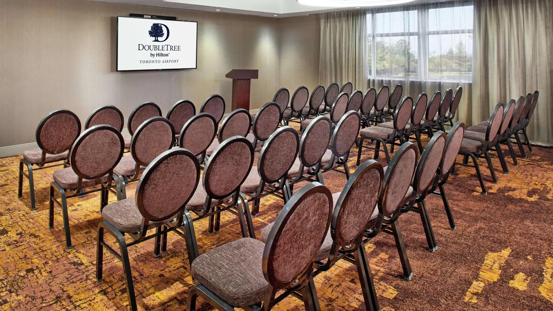 Hotel Doubletree By Hilton Toronto Airport, On