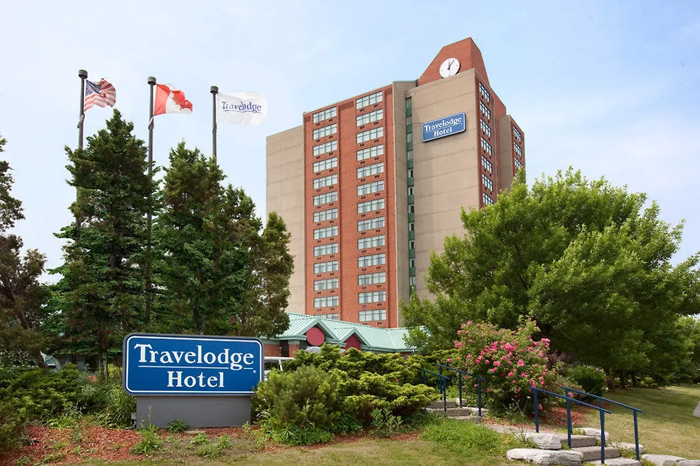 Hotel Doubletree By Hilton Toronto Airport, On