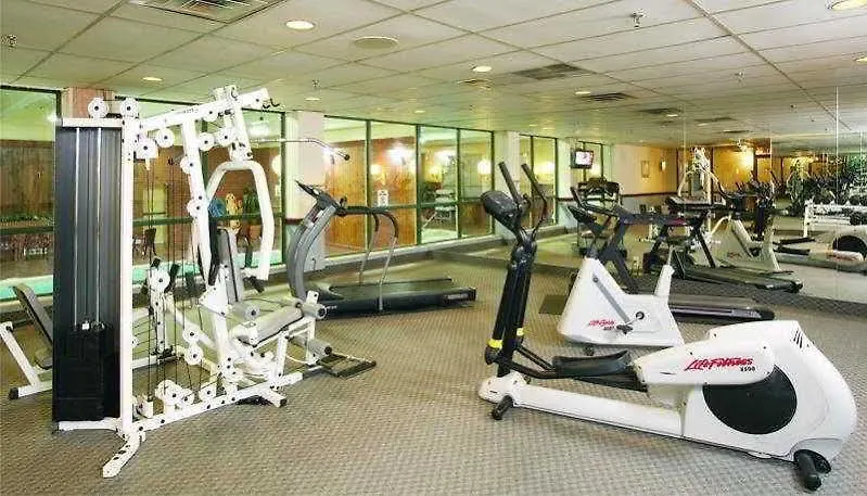 Hotel Doubletree By Hilton Toronto Airport, On 4*,