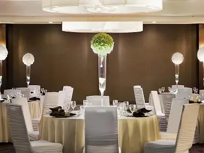 Hotel Doubletree By Hilton Toronto Airport, On Canada