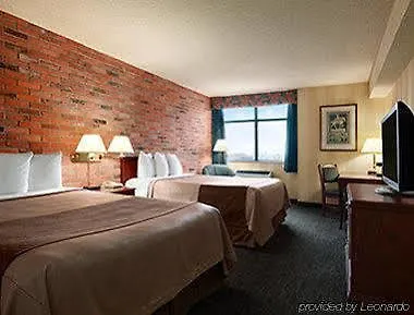 Hotel Doubletree By Hilton Toronto Airport, On